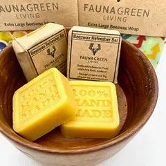 Beeswax mix refresher bar: Refresh your beeswax wraps with this eco-friendly refresher bar. Sustainably extends the life of your beeswax wraps.